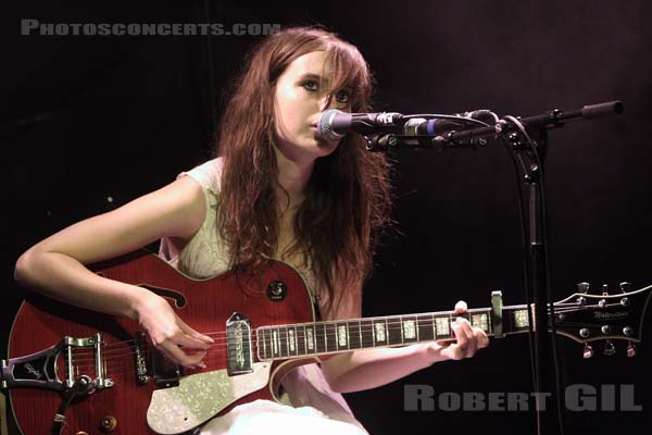 MARIE FLORE - 2007-09-30 - PARIS - La Maroquinerie - 